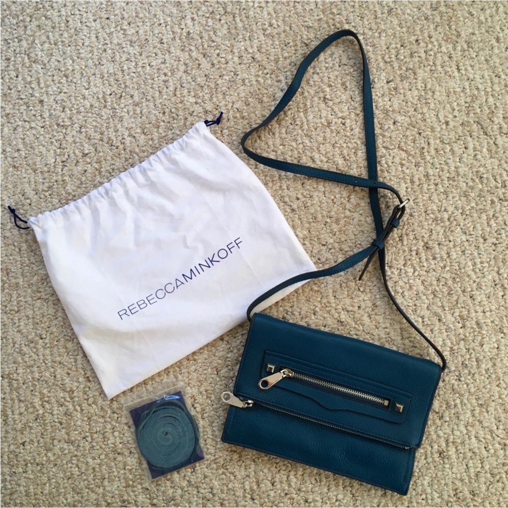 EUC Rebecca Minkoff Leather Adjustable Crossbody - Shoulder - Clutch Purse